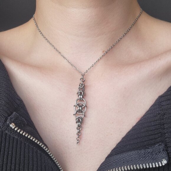 Gothic chain mail rosary necklace with a small silver chain - Picture 2 of 8